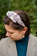 Opaska jedwabna połyskujące szarości - upcykling - obrazek 4