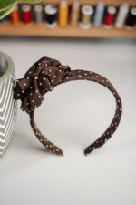 Opaska jedwabna groszki na brązie - upcykling