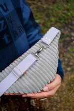 Nerka sztruksowa różowo-szara z upcyklingu - obrazek 4