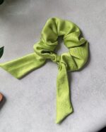 Jedwabna gumka do włosów scrunchie