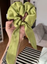 Jedwabna gumka do włosów scrunchie - obrazek 2