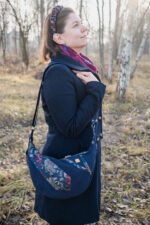 Torebka półokrągła z krawatem - granatowa, duża - upcykling - obrazek 3