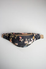 Nerka dziecięca leśne zwierzątka - saszetka z upcyklingu - obrazek 2