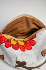 Nerka dziecięca vintage’owy obrusik - saszetka z upcyklingu - obrazek 4