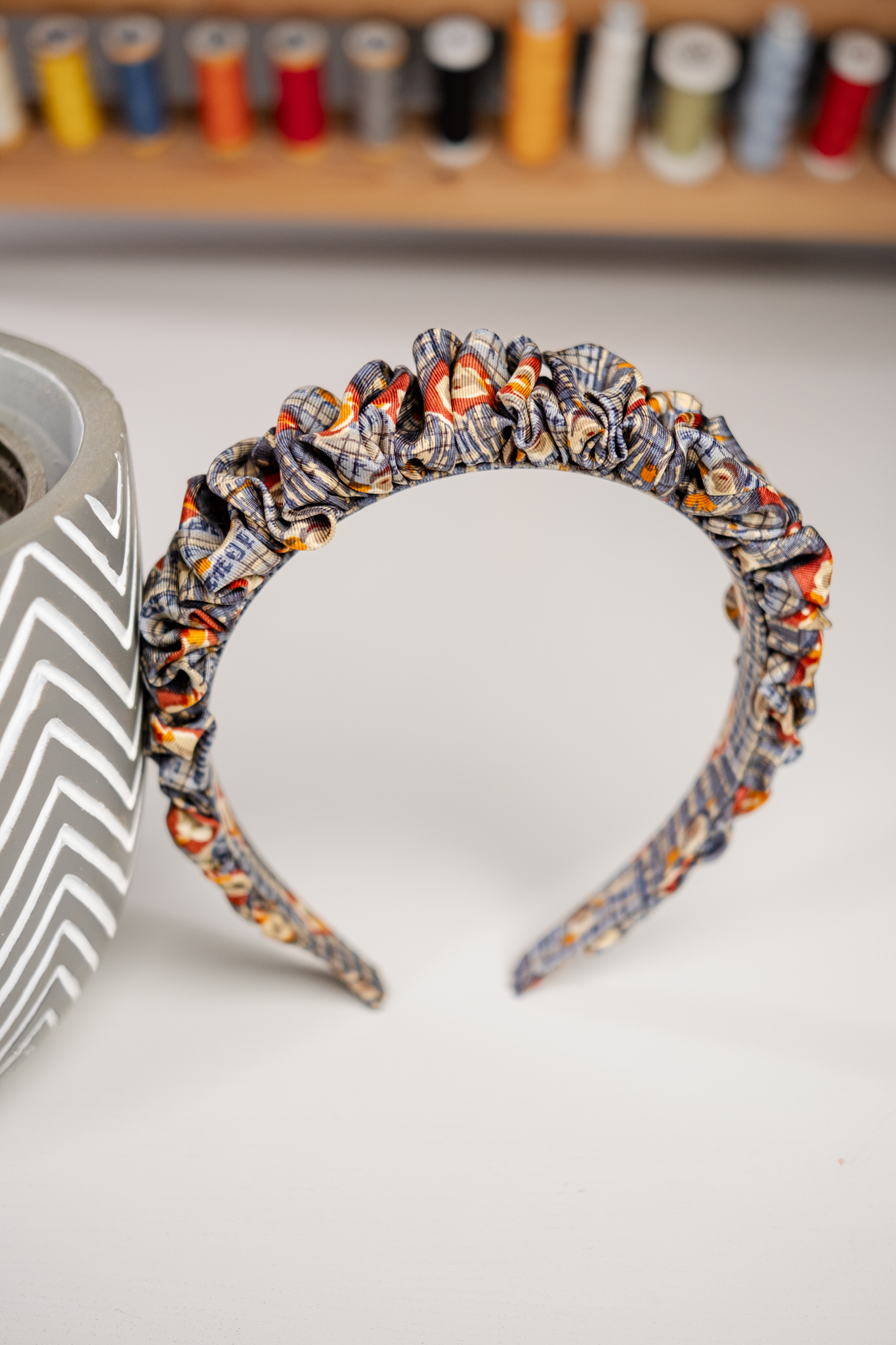 opaska z upcyklingu jedwab Opaska jedwabna zgaszony denim - upcykling - obrazek 1