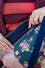 Torebka półokrągła róże na granacie - upcykling - obrazek 4