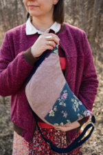 Torebka półokrągła róże na granacie - upcykling - obrazek 5